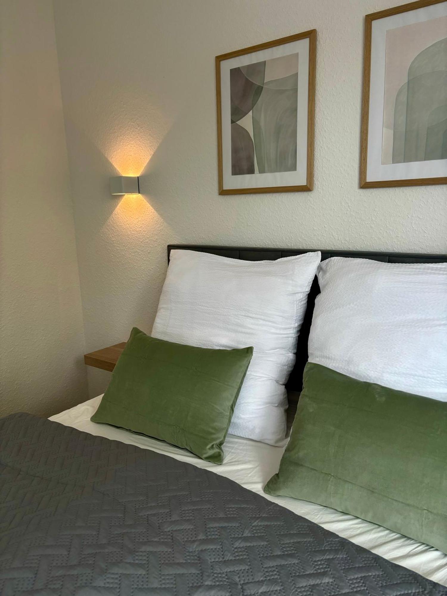 Apartment & - Im Herzen Von Kreyenbrueck - 1 *