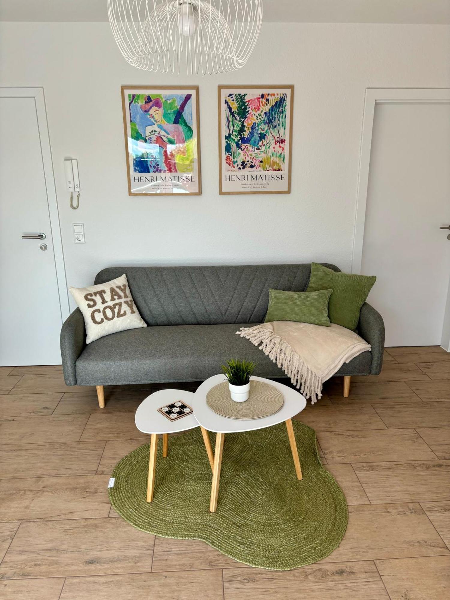 & - Im Herzen Von Kreyenbrueck - 1 *